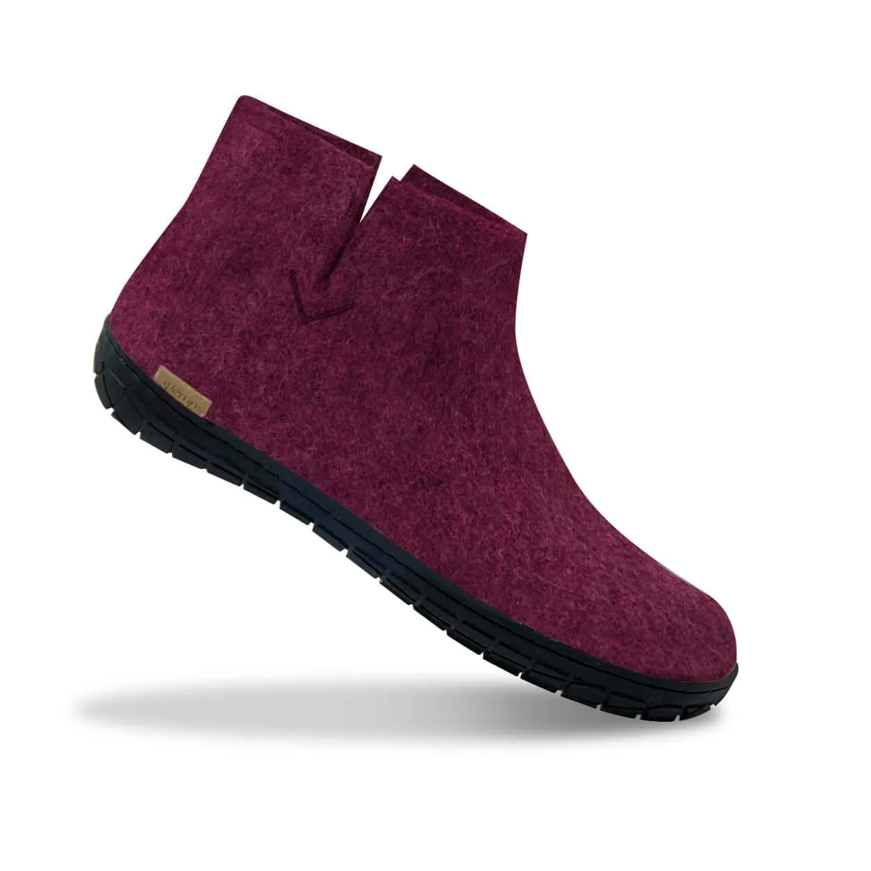 Boot with natural rubber sole - black - Cranberry